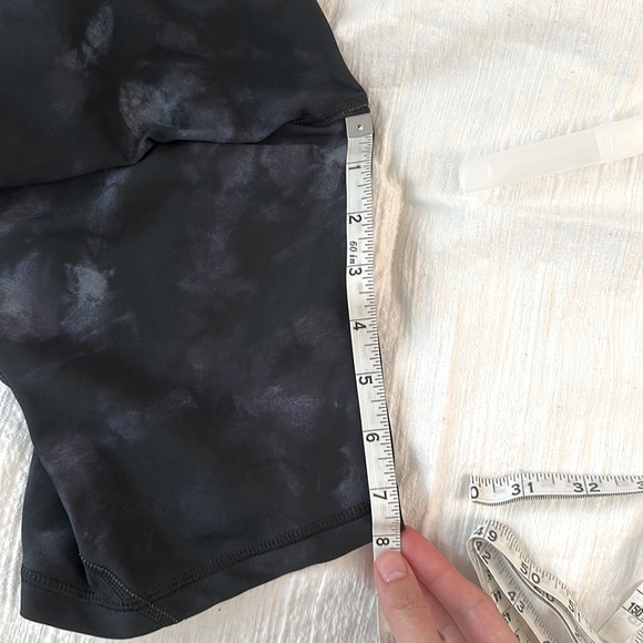 Old Navy Power Soft High-Rise Bike Shorts - Picture 6 of 6